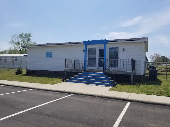 Kings Way Mobile Home Community Picture 5