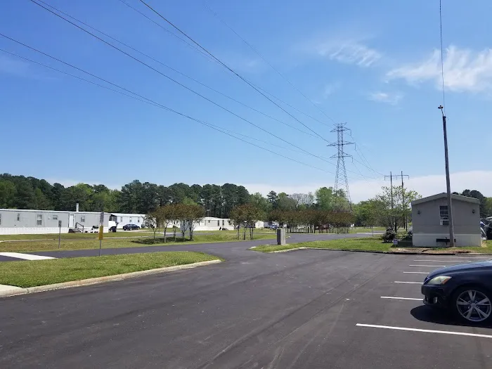 Kings Way Mobile Home Community Picture 7