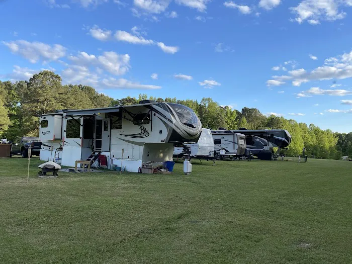 Rons RV Campground Picture 1