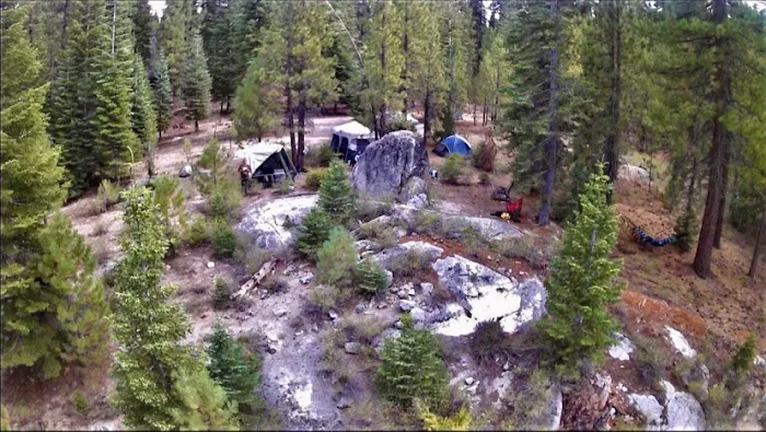 Upper Peppermint Campground Picture 4