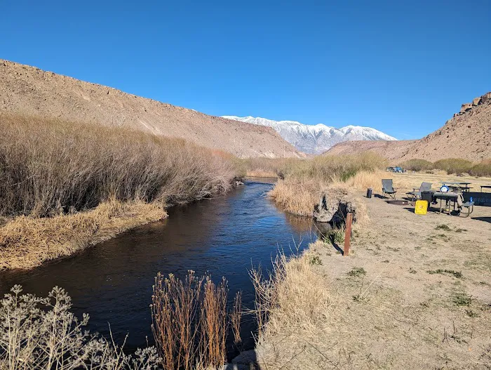 Pleasant Valley Owens River Campground Picture 3
