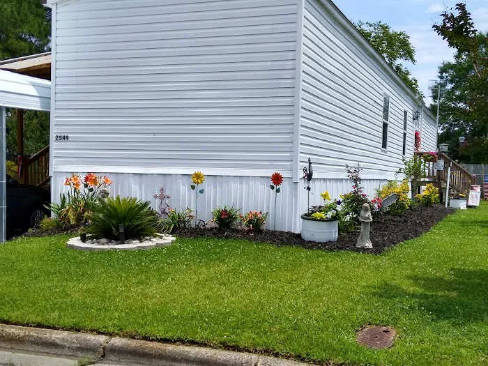 Winterville Mobile Home Community Picture 2