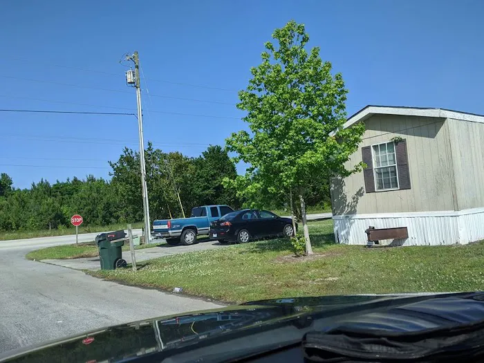 Genesis Mobile Home Community Picture 2