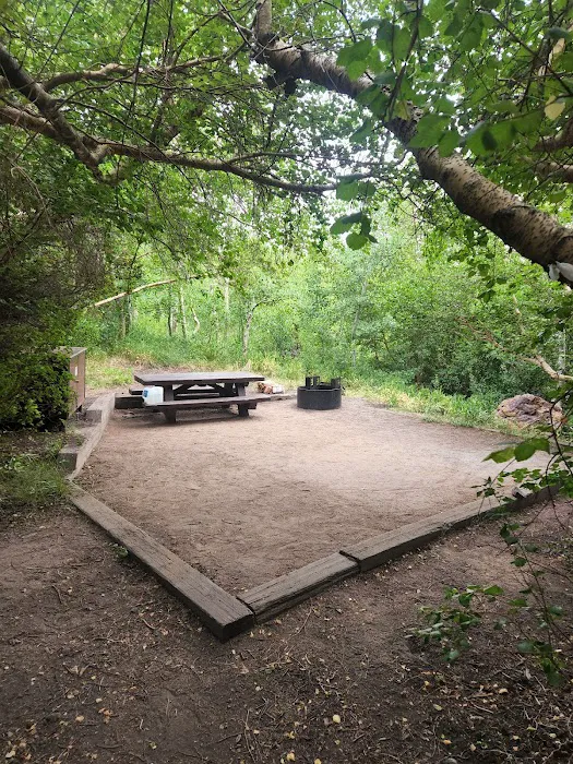 Mountain Glen Campground Picture 1