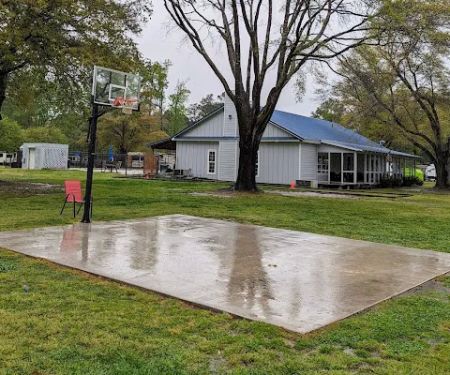 North Pointe RV Resort