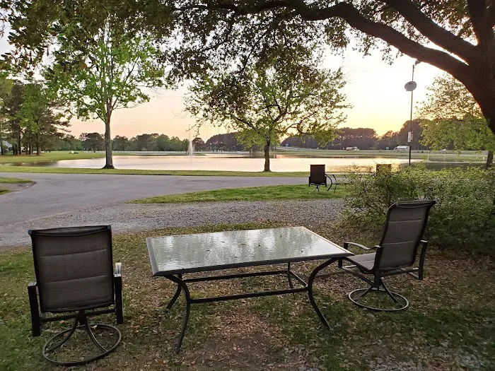 North Pointe RV Resort Picture 5