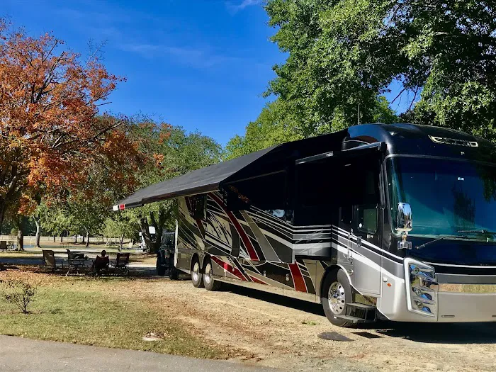 North Pointe RV Resort Picture 8