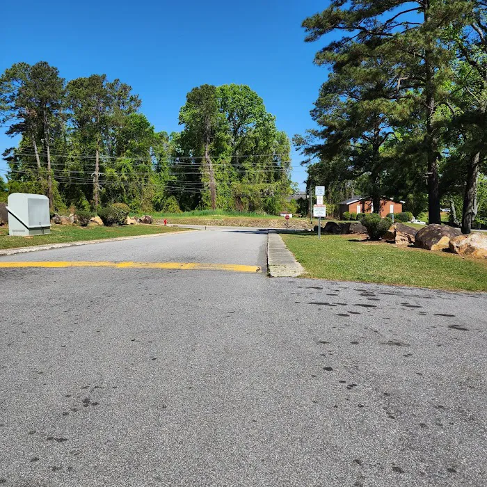 Alta Mobile Home Park Picture 2