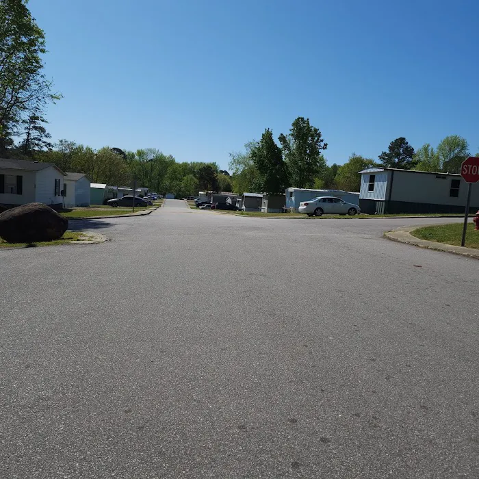 Alta Mobile Home Park Picture 5