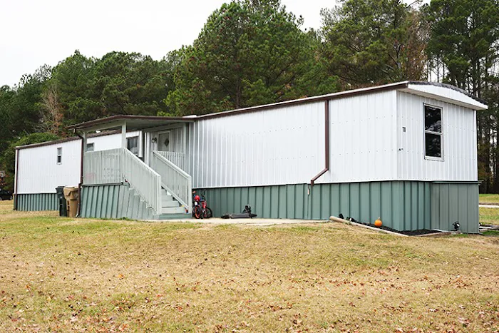 Alta Mobile Home Park Picture 4