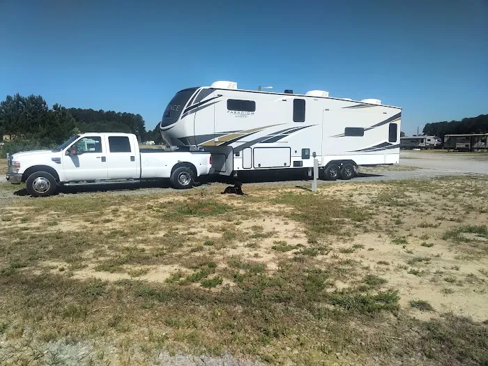 Hidden Haven RV Park Picture 7