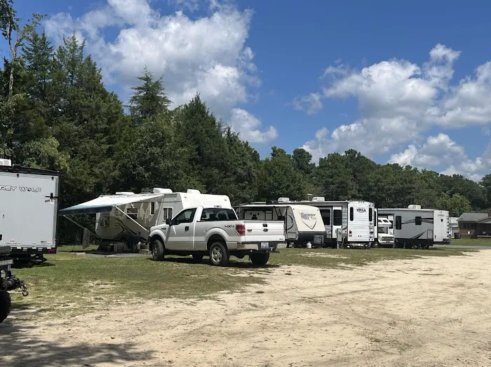 Westbrook Manor RV Picture 2