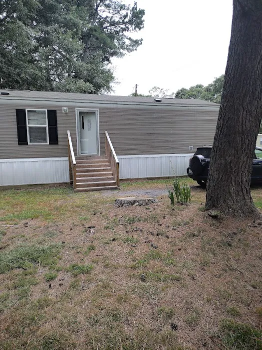 Tanglewood Mobile Home Park Picture 1