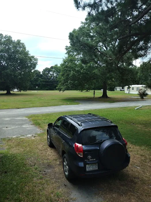 Tanglewood Mobile Home Park Picture 5