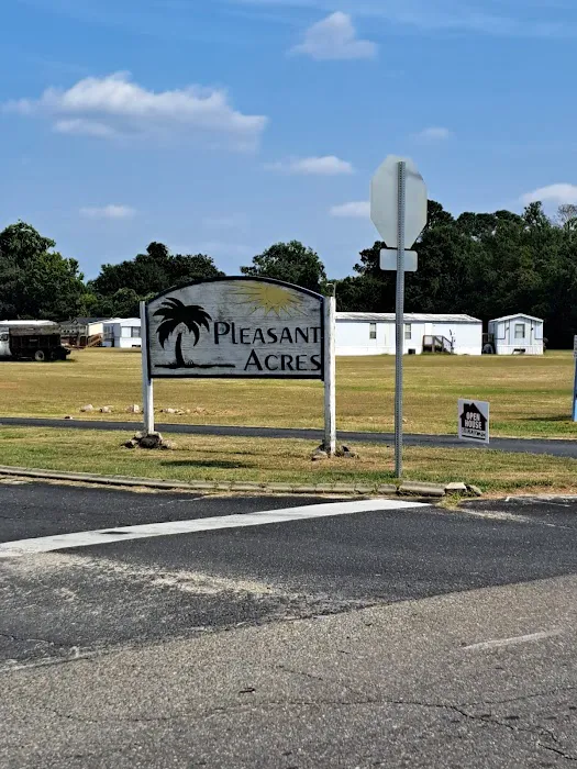 Pleasant Acres Mobile Home Park Picture 4