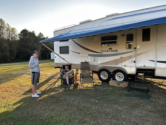 Herring RV and Mobile Village Picture 3