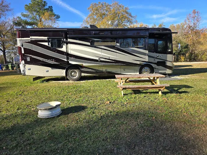 Contentnea Creekside RV Park Picture 3