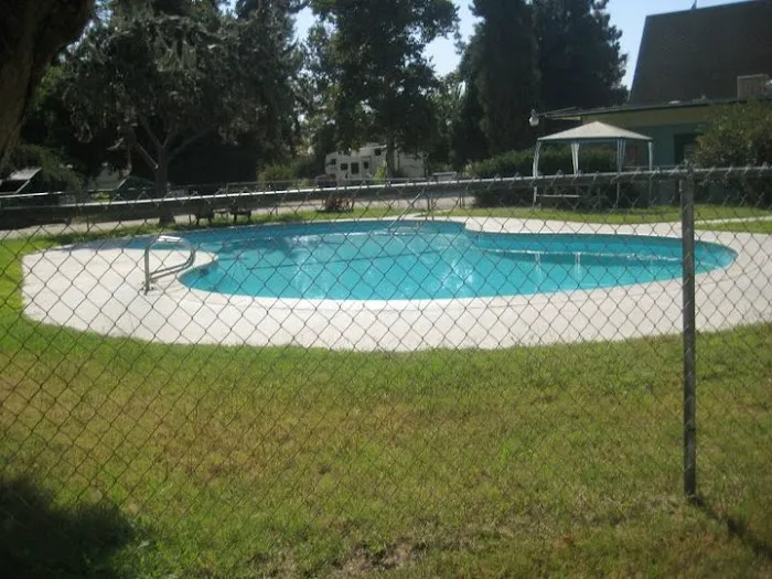 Eagle's Nest Resort Picture 5