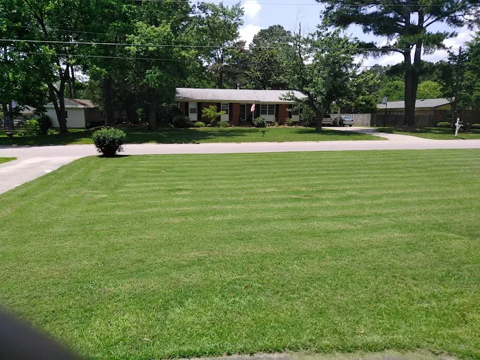 Blackburn's Mobile Home Estates Picture 1