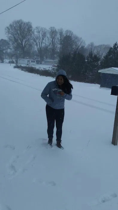 Knoll Terrace Mobile Home Park Picture 5