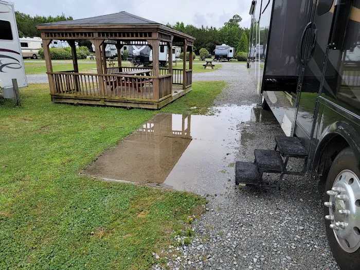 R V Resort At Carolina Crossroads Picture 2