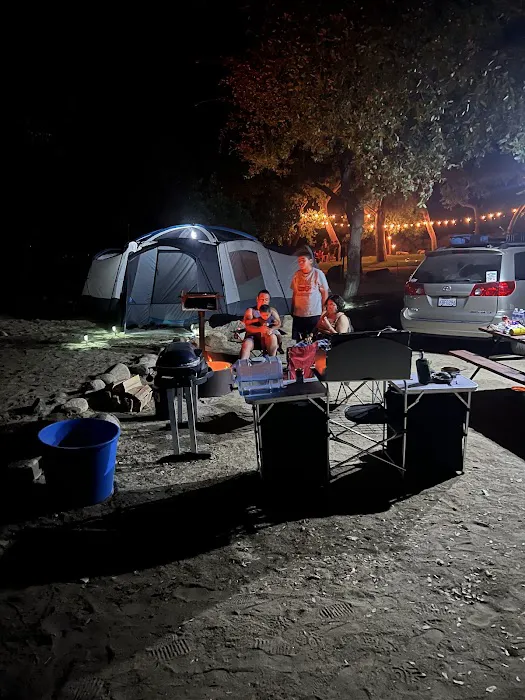 Kern River's Edge Campground Retreat Picture 9