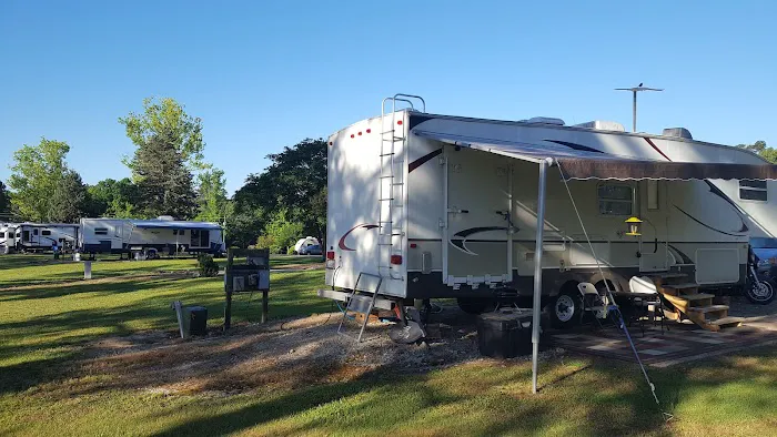 Buffaloe Enterprises & RV Park Picture 2