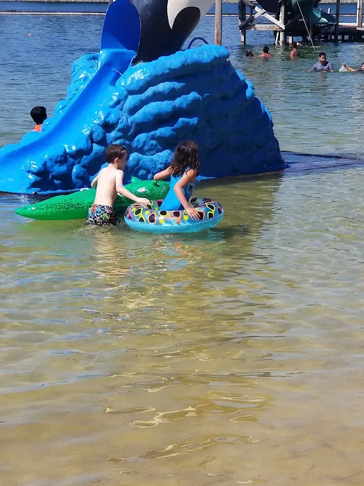 Tucker Lake RV Campground And Storage Picture 9