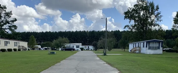 Perry Mobile Estates Picture 6