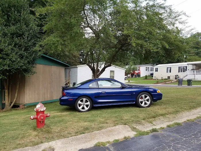 Shangri-La Mobile Park Picture 2