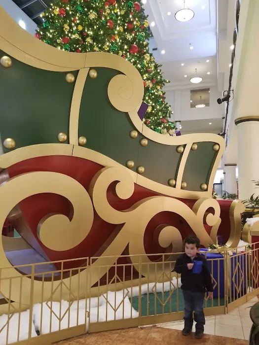 Shangri-La Mobile Park Picture 8