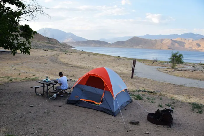 Paradise Cove Campground (Sequoia National Forest) Picture 9
