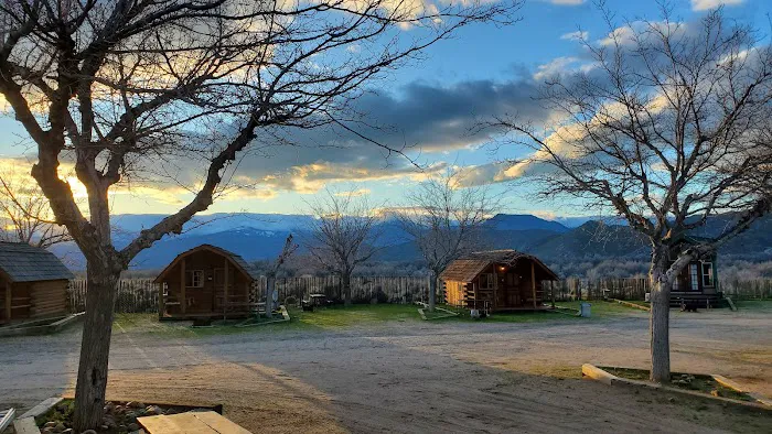 Lake Isabella / Kern River KOA Picture 10
