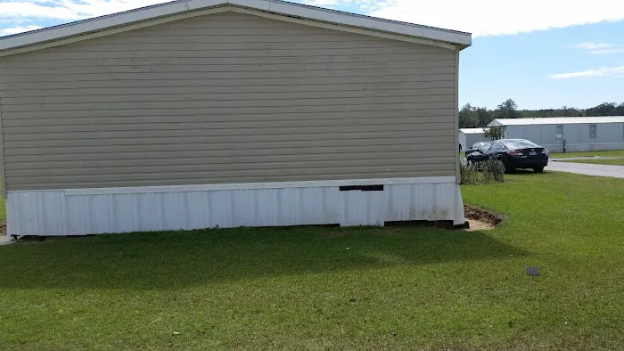 Lakeside Mobile Home Community Picture 6