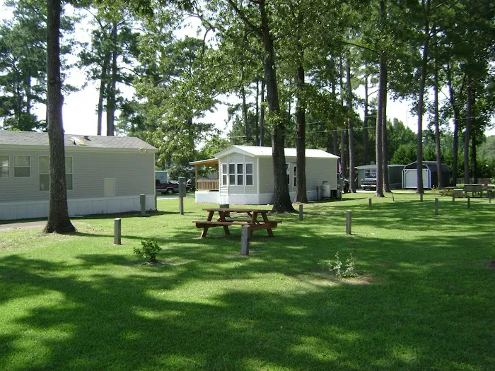 Bridgeton RV & Mobile Home Village Picture 1