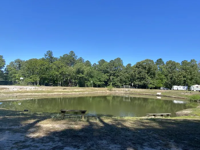 Moonlight Lake RV Park and Cottages Picture 4