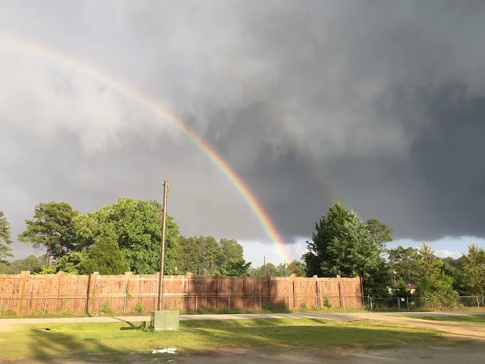 Moonlight Lake RV Park and Cottages Picture 7