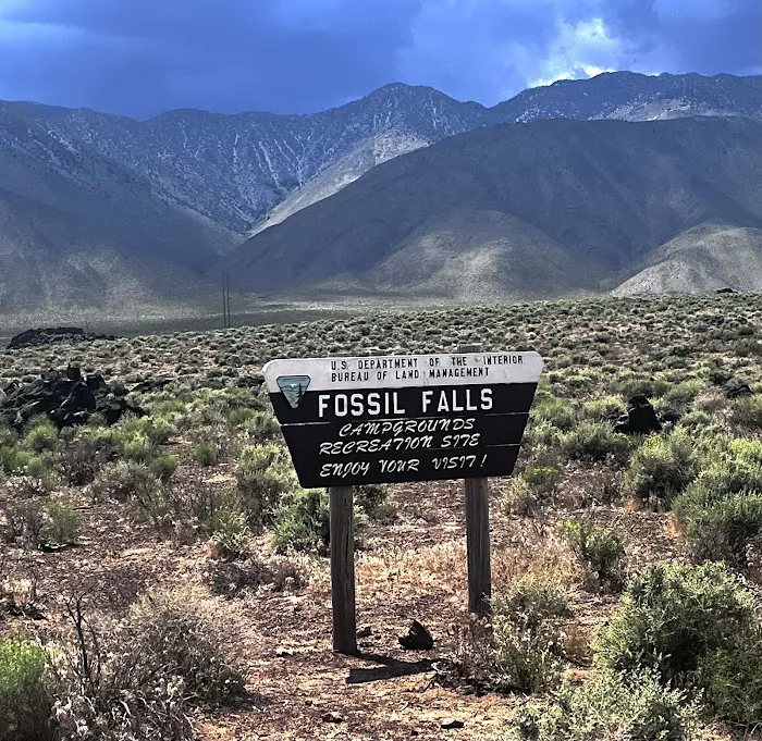 Fossil Falls Campgrounds Recreation Site Picture 6