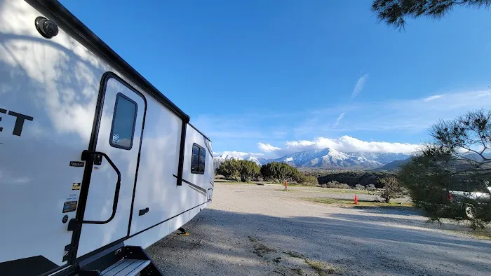 Soledad Canyon RV Resort- Thousand Trails RV Park Picture 8