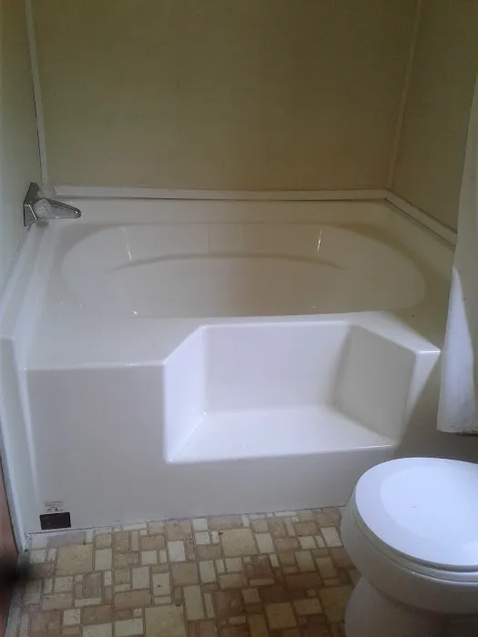 Shady Grove Mobile Home Park Picture 6