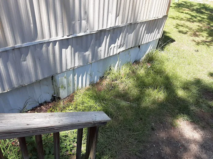 Shady Grove Mobile Home Park Picture 4