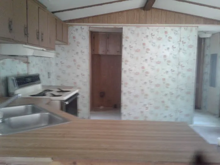 Shady Grove Mobile Home Park Picture 10