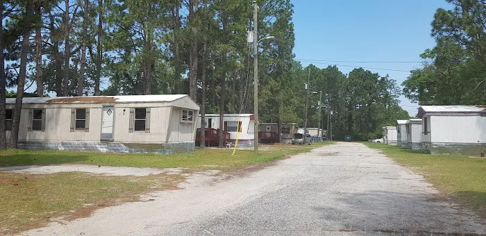 Pageland Mobile Home Park Picture 2