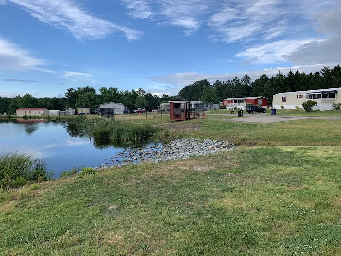 Thornwood Village Picture 3