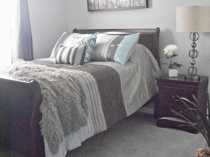 Pine Village Picture 5