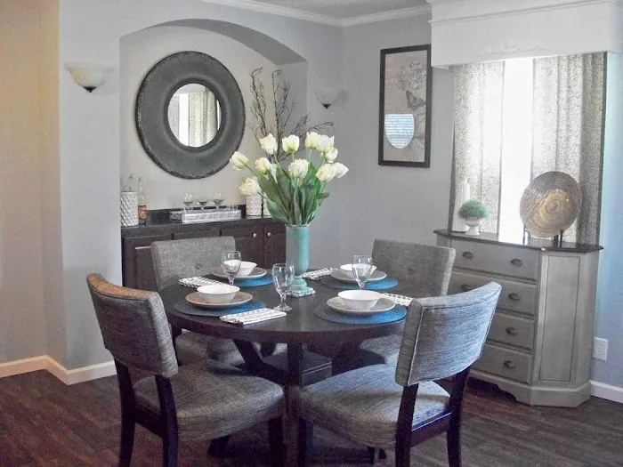 Pine Village Picture 9