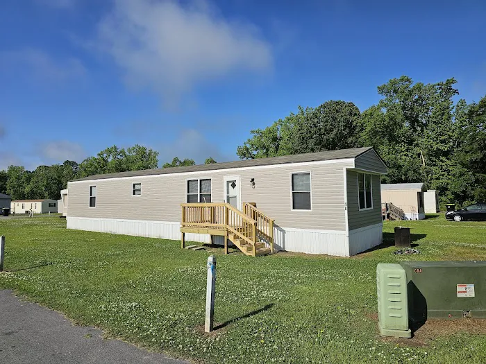 Onslow Estates Community Picture 2