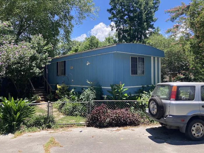 Willow Oaks Estates, MHC Picture 4