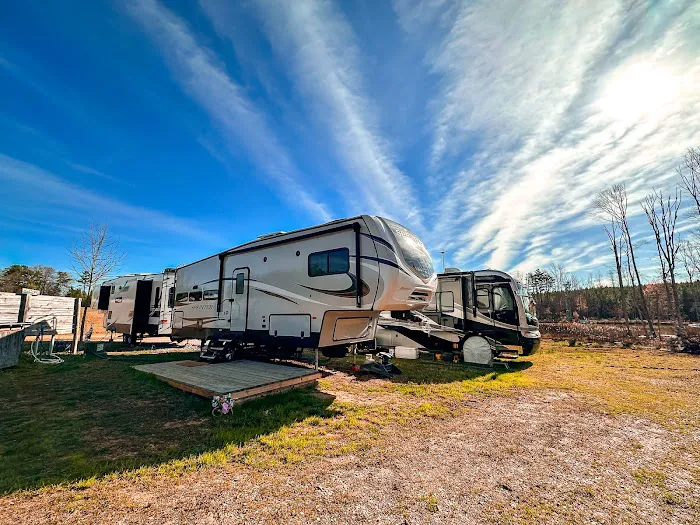 Veterans RV Resort Picture 4