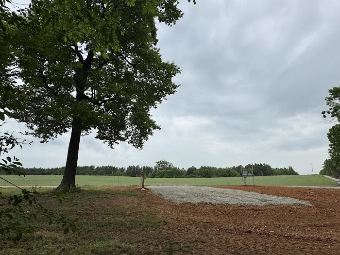 Riverbend RV Picture 4